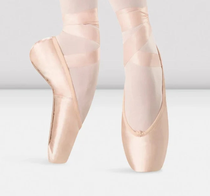 S0109L Hannah Pointe Shoe