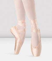 S0109L Hannah Pointe Shoe